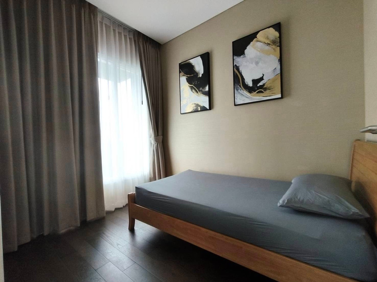 For RentCondoLadprao, Central Ladprao : For rent: The Saint Residences 2Beds 2Baths, corner room, quiet.