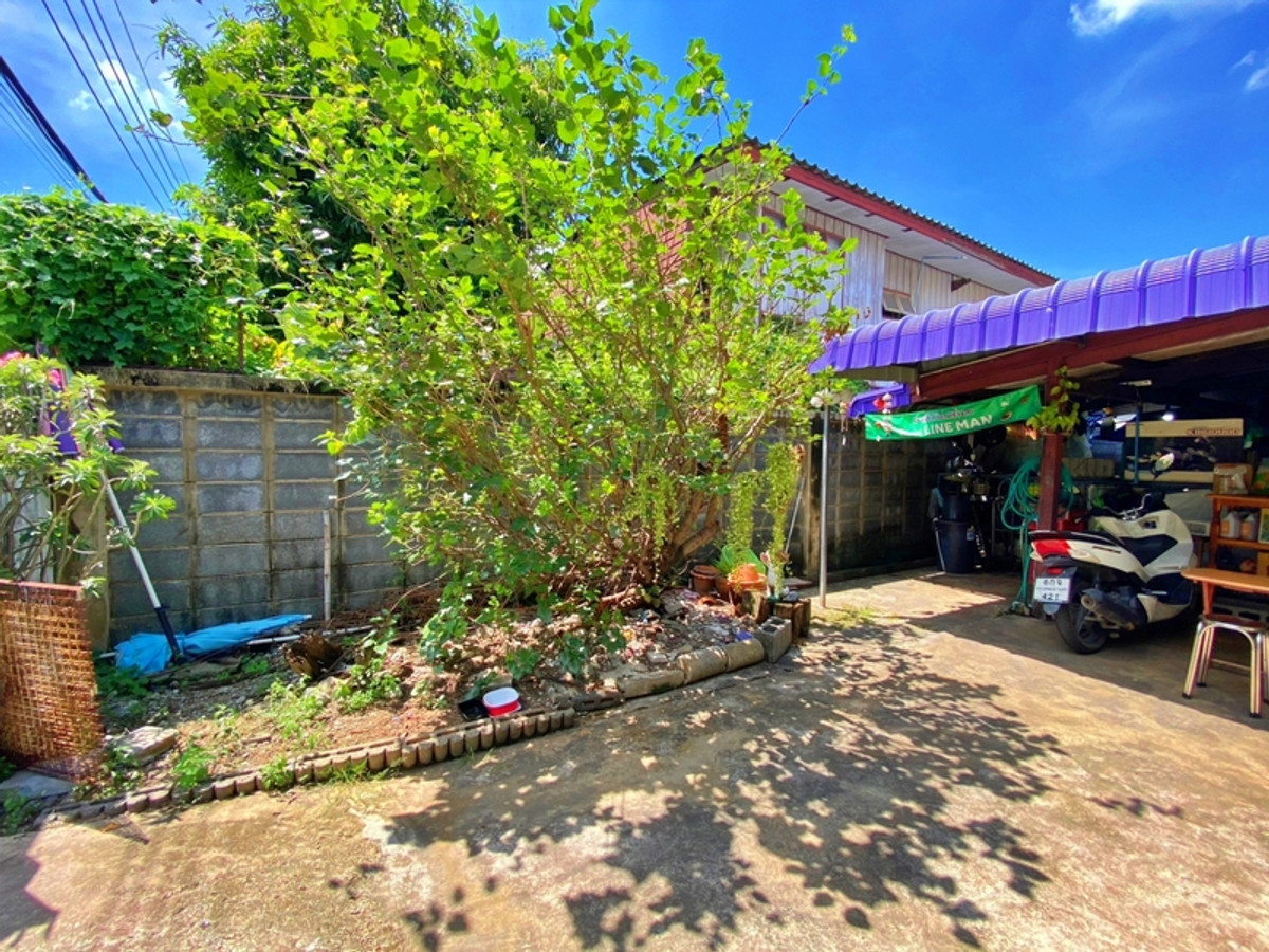 For SaleHouseSapankwai,Jatujak : 94188 - Two-storey detached house for sale with land, Siam Cement Village, Soi 10, Chatuchak District, Ngamwongwan.
