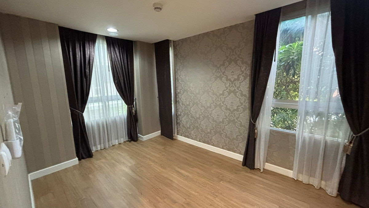 For SaleCondoRatchadapisek, Huaikwang, Suttisan : The Kris 6 (Ratchada 17) / 2 Bedrooms (SALE WITH TENANT), The Kris 6 (Ratchada 17) / 2 bedrooms (sale with tenant) TARN039