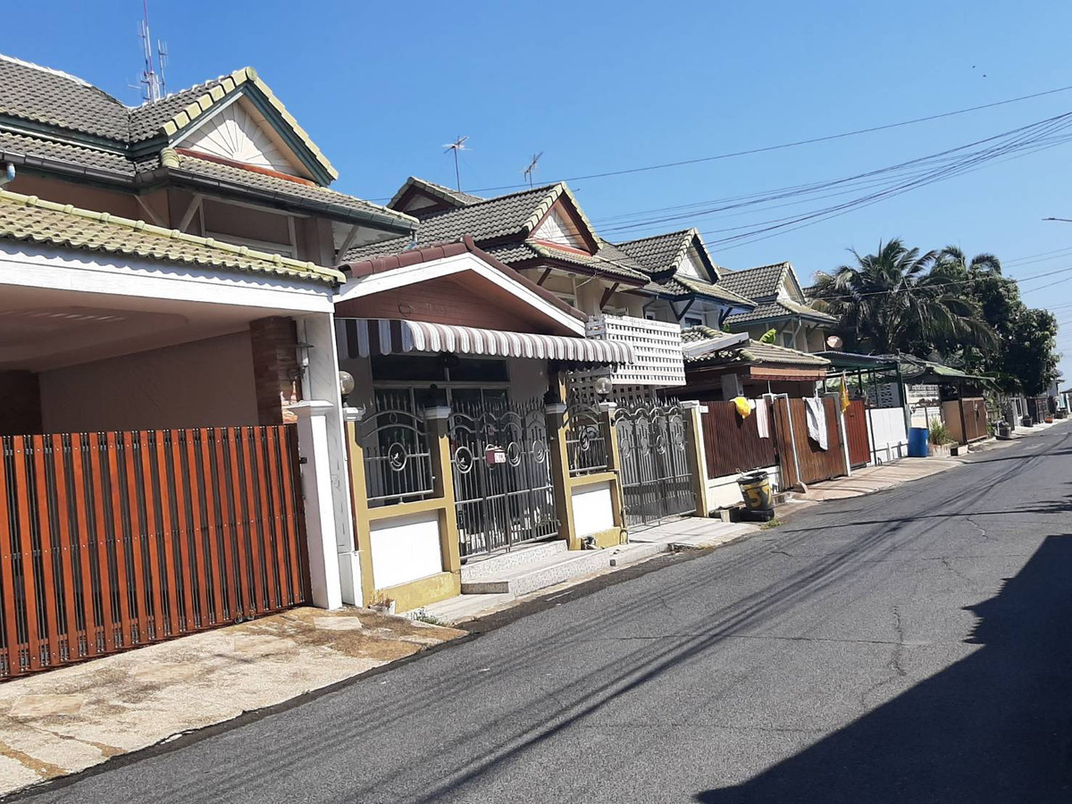For SalePathum Thani,Rangsit, Thammasat : 87337 - For sale, Pruksa Village 17, Lam Luk Ka Khlong 3, Lam Luk Ka Road, Lat Sawai Subdistrict, Lam Luk Ka District, Pathum Thani Province.