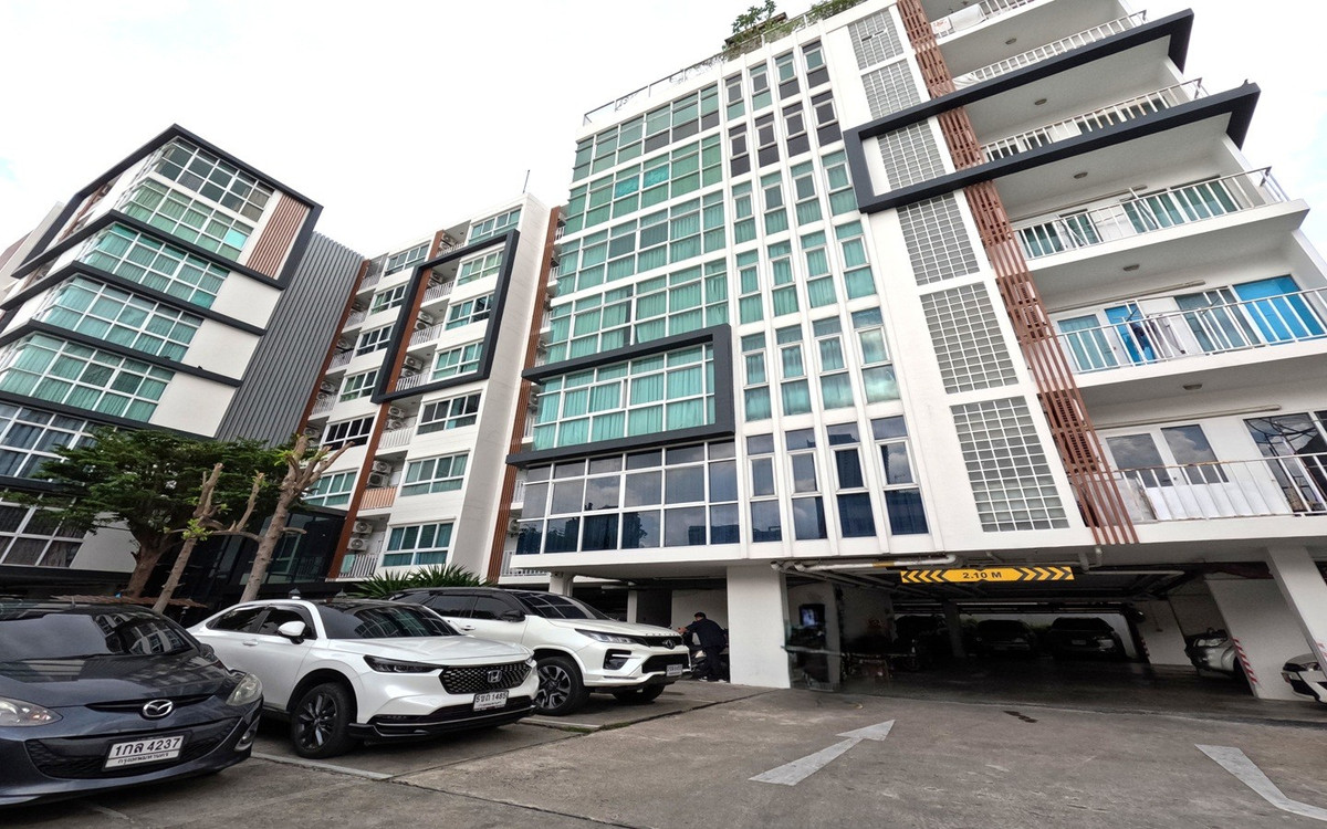 ขายคอนโดวงเวียนใหญ่ เจริญนคร : 🏙️ ขายคอนโด The Viva Condo Sathorn–Taksin ใกล้ BTS วงเวียนใหญ่ เพียง 200 เมตร  ราคาพิเศษกว่าตลาด และต่ำกว่าราคาประเมิน! อยู่เองก็คุ้ม ปล่อยเช่าก็ได้ Yield สูง