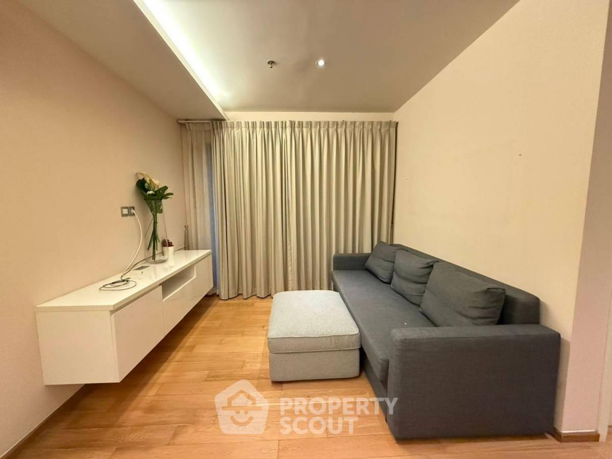 ให้เช่าคอนโดสุขุมวิท อโศก ทองหล่อ : คอนโด 2-ห้องนอน ที่ เอช สุขุมวิท 43 ใกล้ BTS พร้อมพงษ์