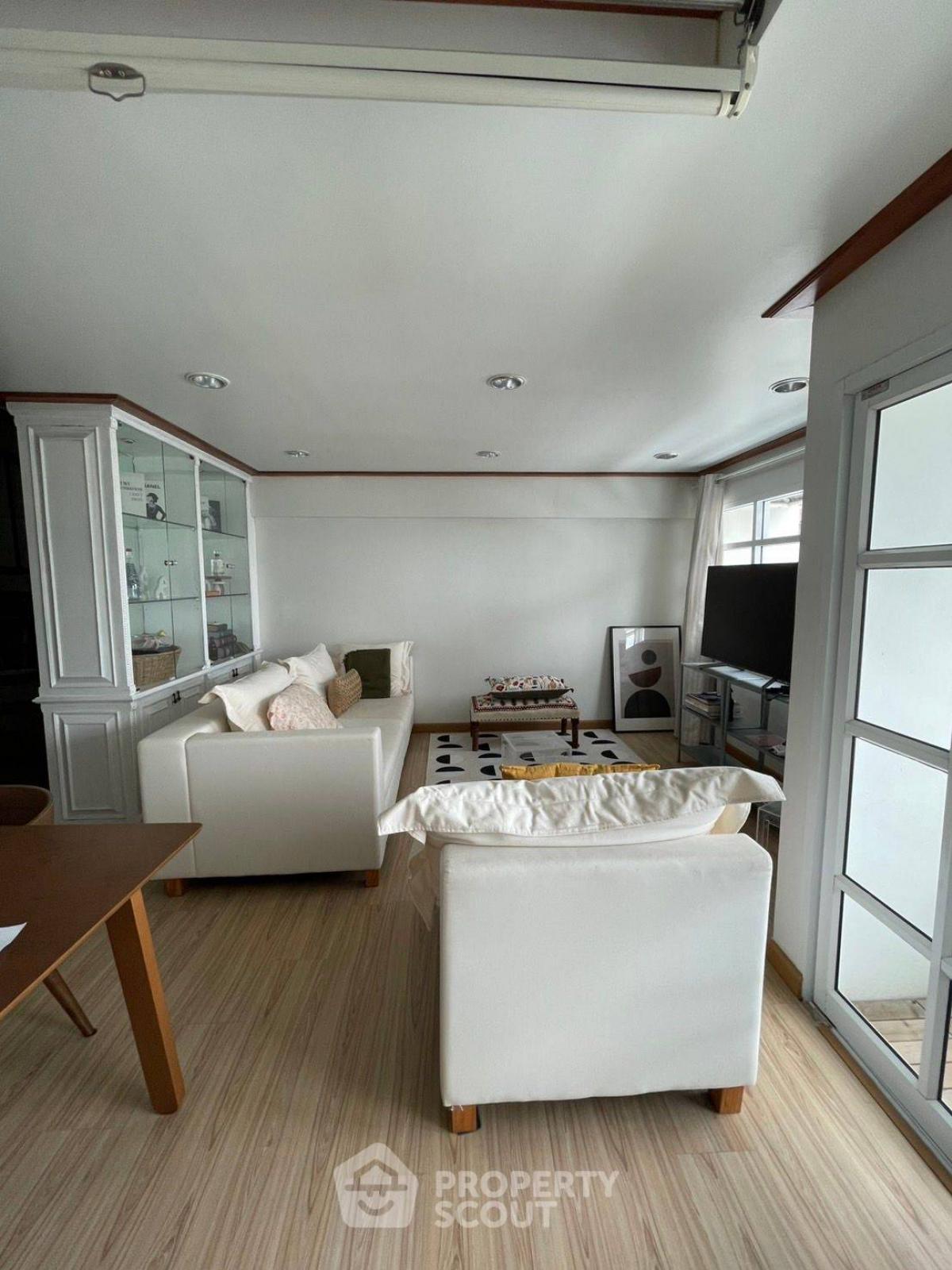 ให้เช่าคอนโดสุขุมวิท อโศก ทองหล่อ : คอนโด 2-ห้องนอน ที่ ทองหล่อ ทาวเวอร์ คอนโดมิเนียม ใกล้ BTS ทองหล่อ