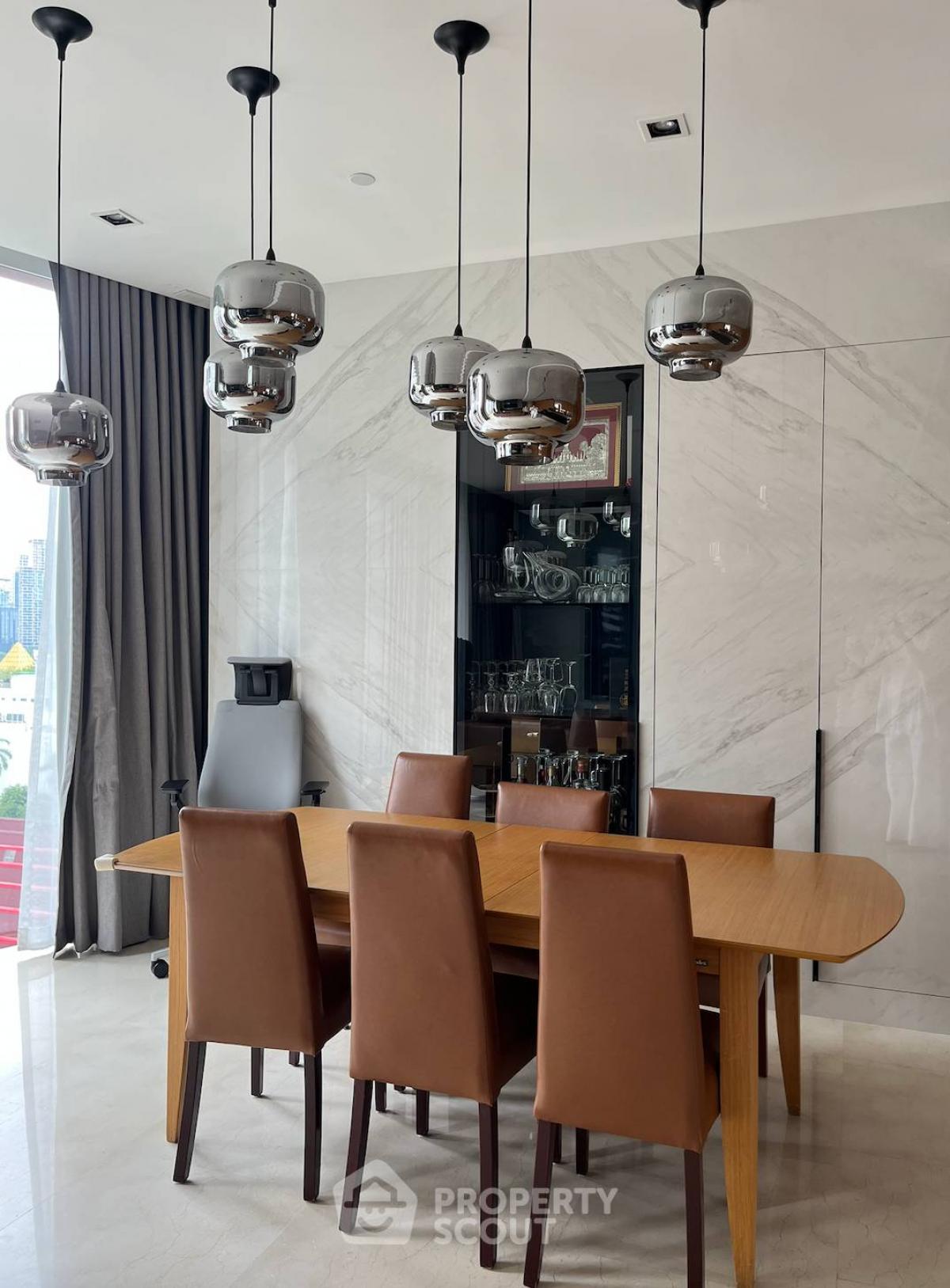 For RentCondoSilom, Saladaeng, Bangrak : 2-BR Condo at Saladaeng Residences near MRT Si Lom