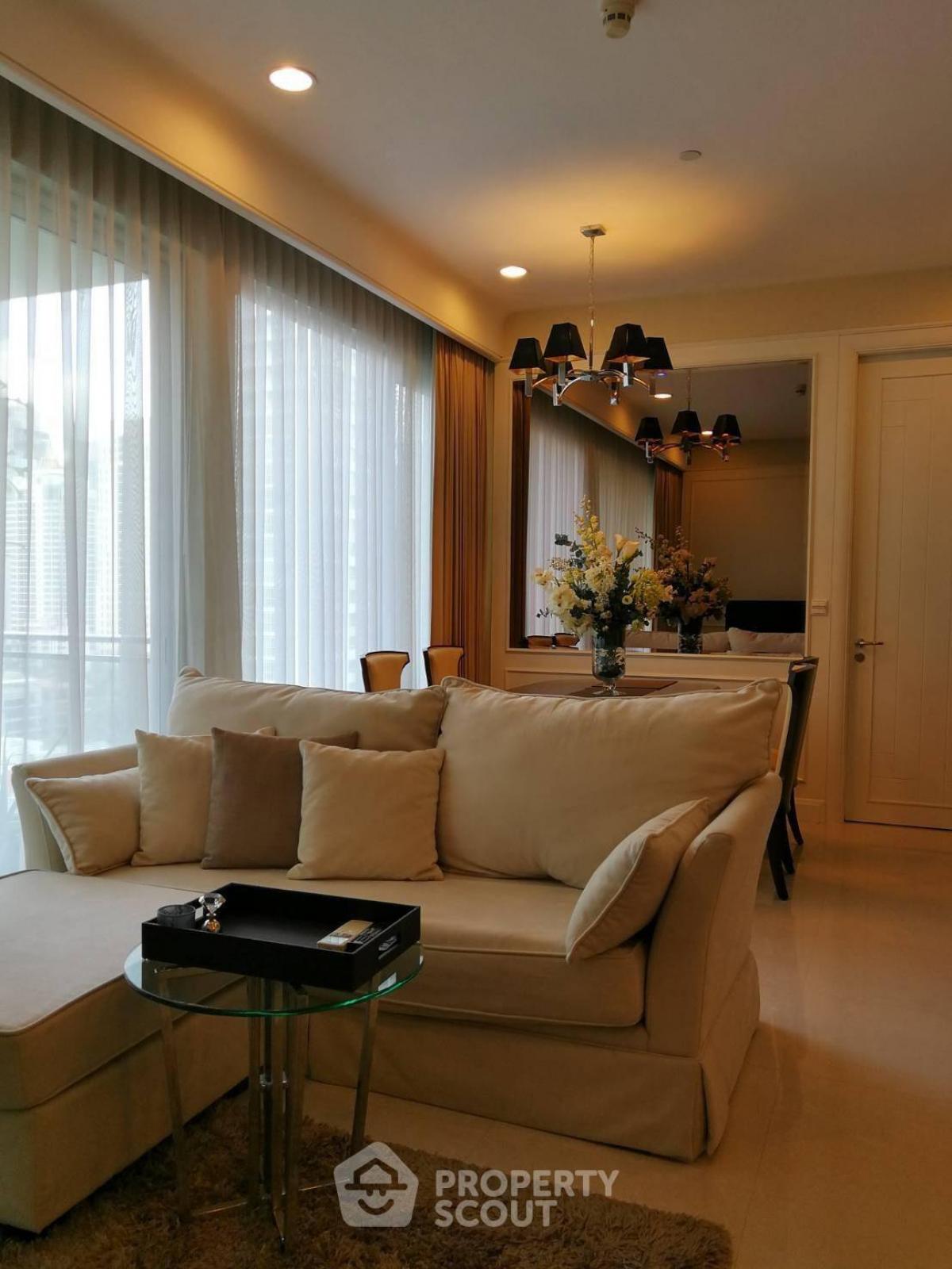 ให้เช่าคอนโดวิทยุ ชิดลม หลังสวน : คอนโด 2-ห้องนอน ที่ คิว หลังสวน ใกล้ BTS ราชดำริ