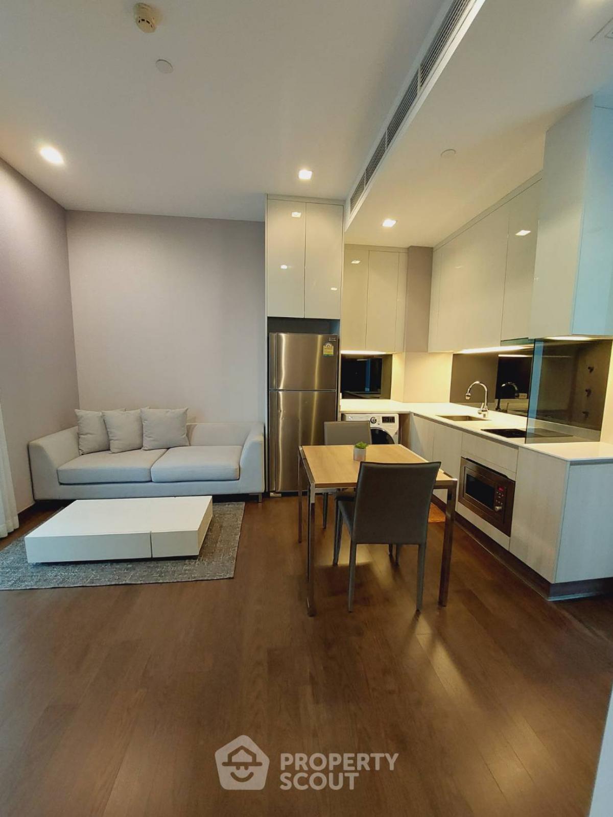 For RentCondoRama9, Petchburi, RCA : 1-BR Condo at Q Asoke near MRT Phetchaburi