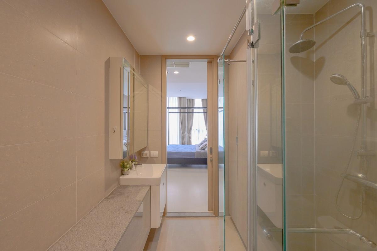 ขายคอนโดวิทยุ ชิดลม หลังสวน : 07/03/2026, รวมค่าโอนคอนโดหรู Noble Ploenchit 1 ห้องนอน ใกล้ BTS เพลินจิต พร้อมสระว่ายน้ำ ฟิตเนส ราคา 13.6 ล้านเท่านั้น!