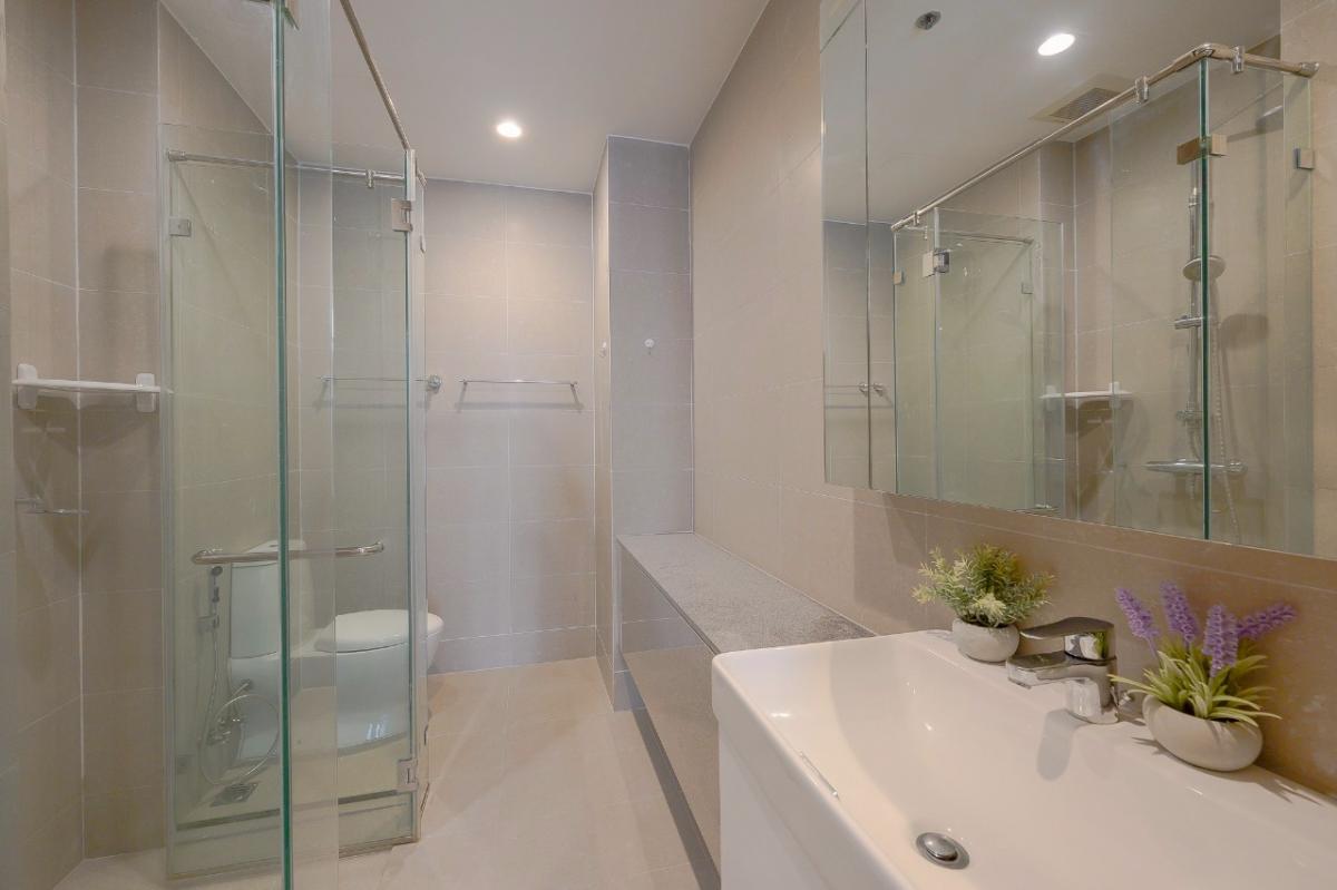 ขายคอนโดวิทยุ ชิดลม หลังสวน : 07/03/2026, รวมค่าโอนคอนโดหรู Noble Ploenchit 1 ห้องนอน ใกล้ BTS เพลินจิต พร้อมสระว่ายน้ำ ฟิตเนส ราคา 13.6 ล้านเท่านั้น!