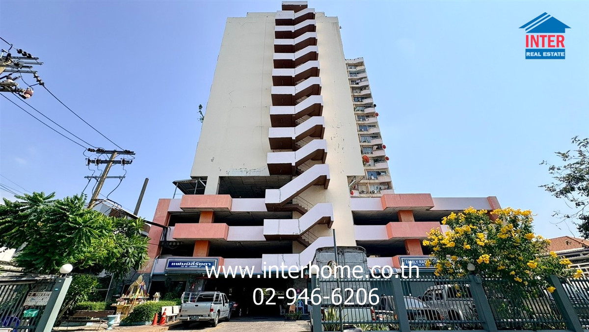 ขายคอนโดรัชดา ห้วยขวาง : คอนโดมิเนียม 27.1 ตร.ม. แฟมมิลี่ รัชดา ใกล้ MRTสุทธิสาร ซอยอินทามระ41 ถนนอินทามระ ถนนสุทธิสารวินิจฉัย เขตห้วยขวาง กรุงเทพมหานคร