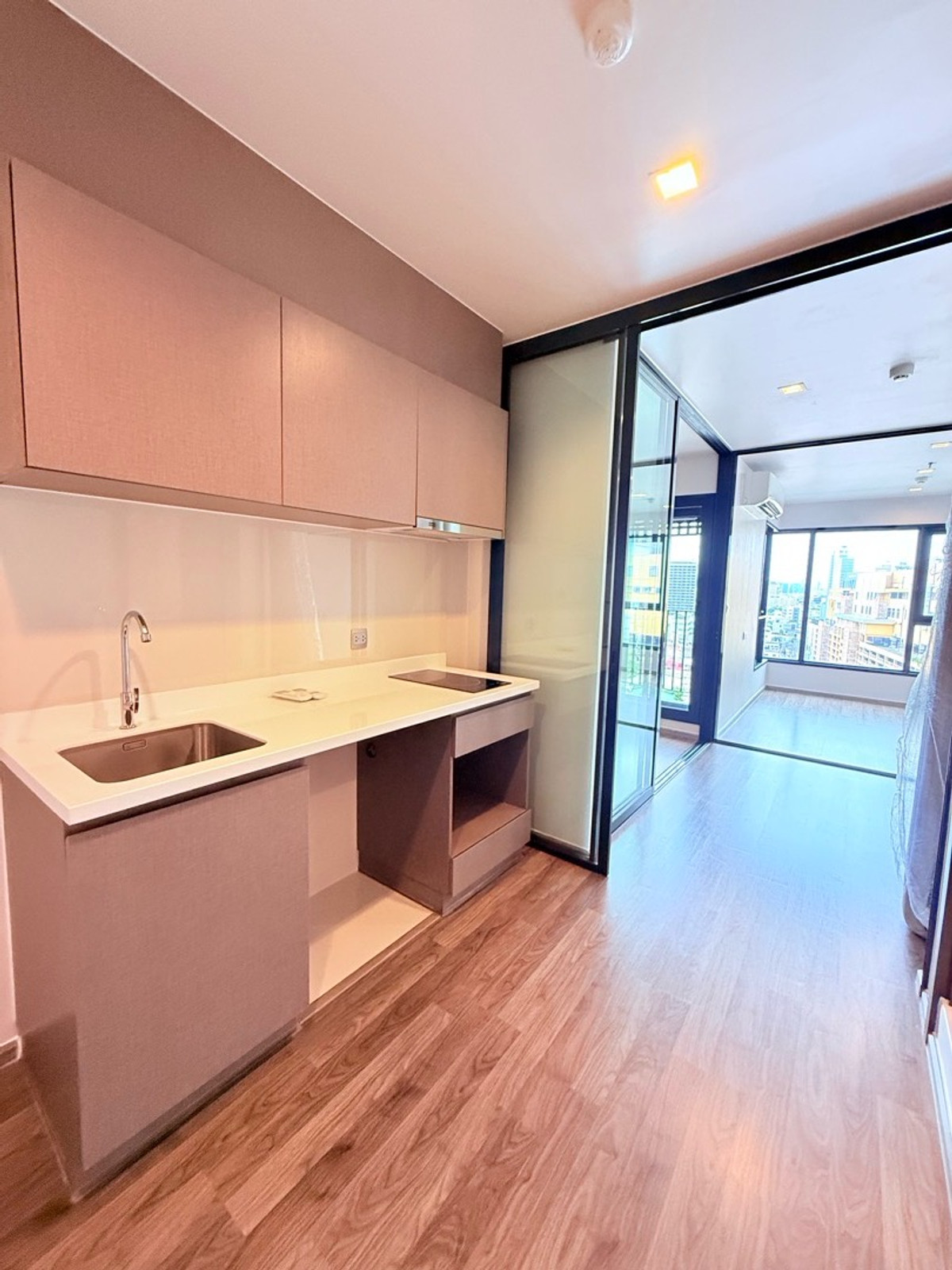 ขายคอนโดลาดพร้าว เซ็นทรัลลาดพร้าว : 🔥ขายด่วน 🔥Life Ladprao Valley
