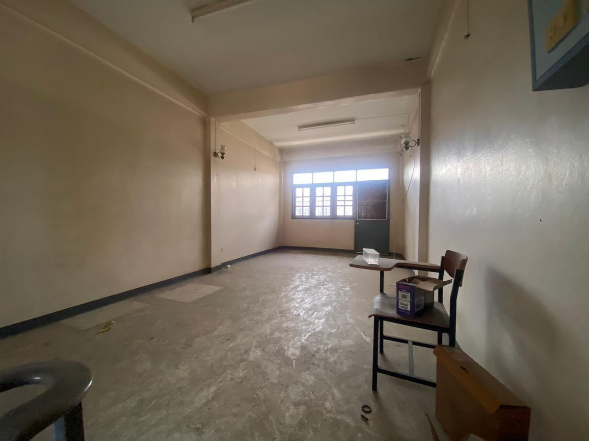 ขายอาคารพาณิชย์เยาวราช บางลำพู : 94184 - ขาย อาคารพาณิชย์ 4ชั้นครึ่ง ถนนถั่วเพราะ ถนน22กรกฏาคม5 เขตป้อมปราบศัตรูพ่าย ใกล้วัดพลับพลาไชย สถานีรถไฟฟ้าวัดมังกร ใกล้เยาวราช