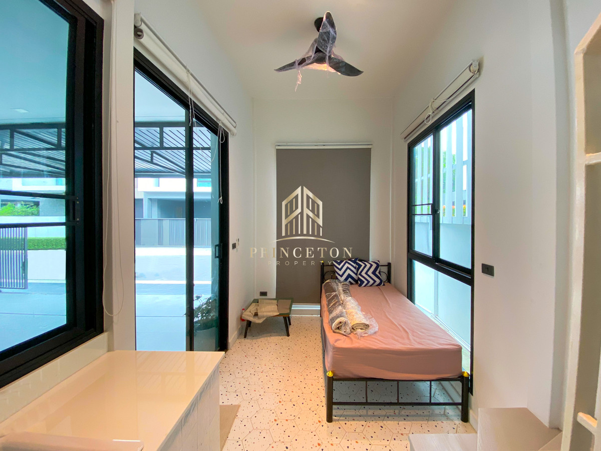 HousePattanakan, Srinakarin : Nantawan Rama 9 - Srinakarin 📞092-4252445