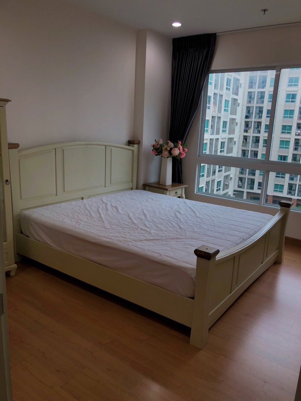 For RentCondoRama9, Petchburi, RCA : M1440 Condo for rent Supalai Wellington 2
