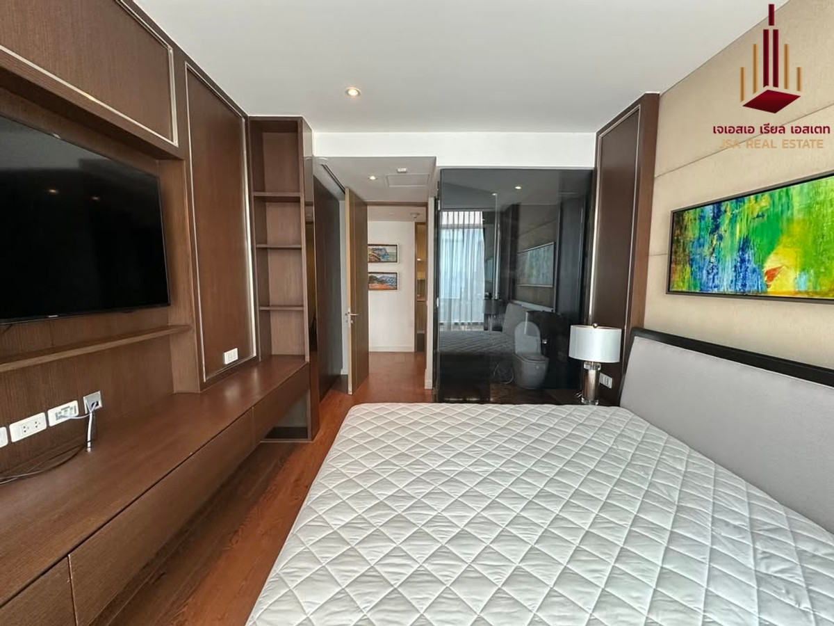 For SaleCondoWitthayu, Chidlom, Langsuan, Ploenchit : ✨ For Sale: 185 Rajadamri Condo ✨ 💰 Only 165,000,000 THB