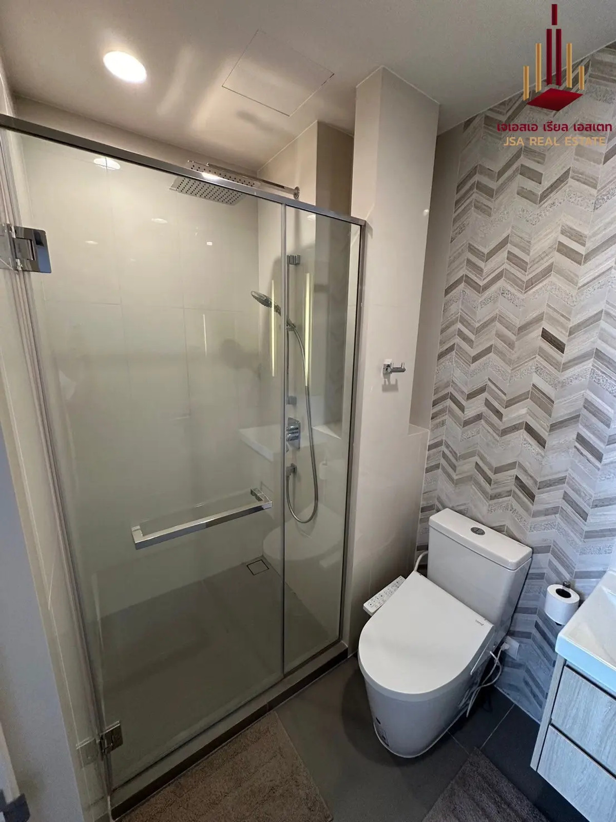 For SaleCondoSukhumvit, Asoke, Thonglor : Condo for sale, easy to travel✨ near Thonglor 🏠Oka House Sukhumvit 36