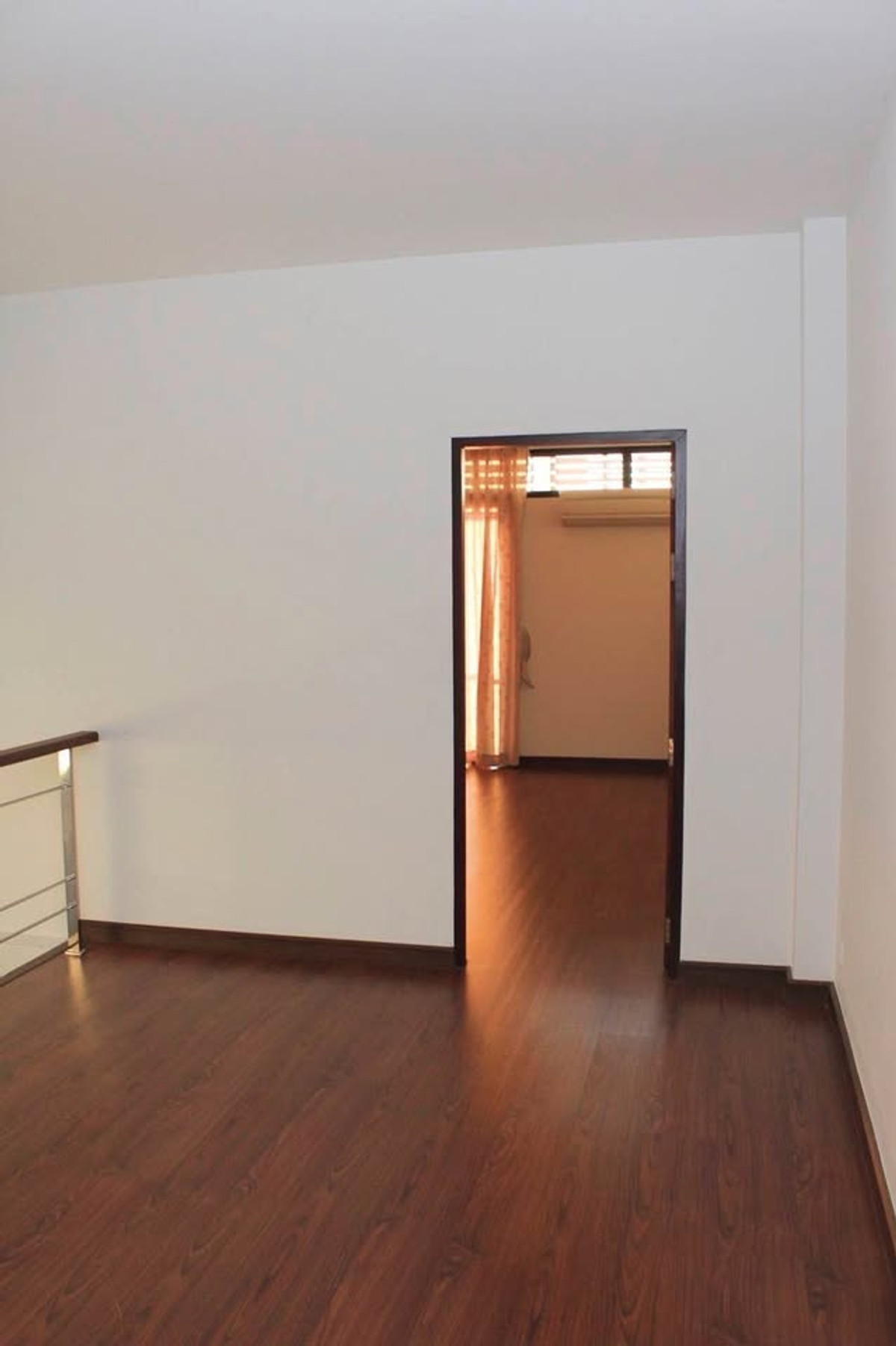 ให้เช่าทาวน์โฮมอารีย์ อนุสาวรีย์ : HR2970ให้เช่าโฮมออฟฟิศ 3 ชั้น สไตล์โมเดิร์น ซอยพหลโยธิน7 ใกล้BTS อารีย์ เหมาะอยู่อาศัย หรือทำออฟฟิศ