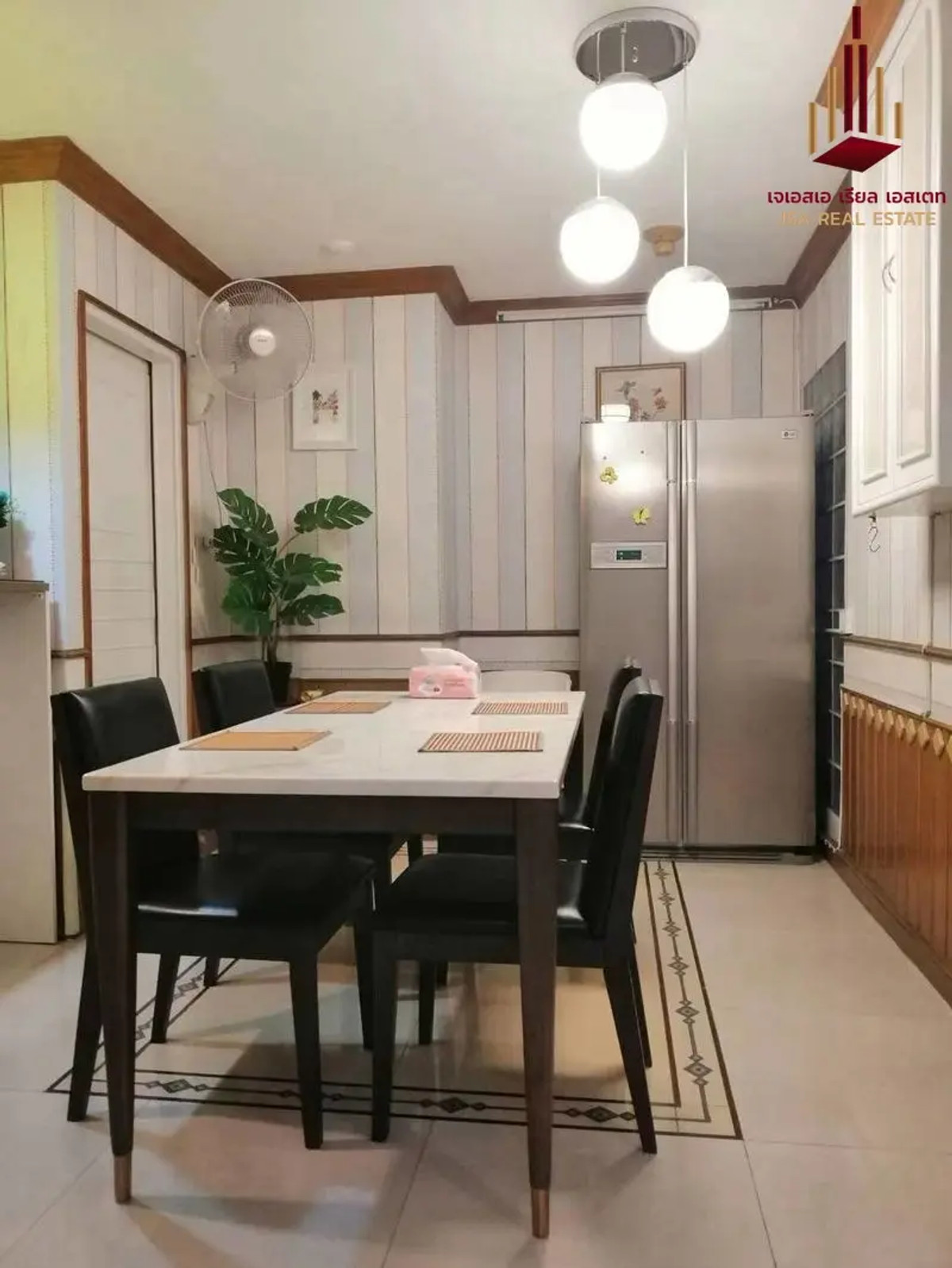 For SaleCondoSukhumvit, Asoke, Thonglor : ขายด่วน ห้องว่างไซต์ใหญ่ใจกลางสุขุมวิท ✨ ริชมอนด์ พาเลส✨