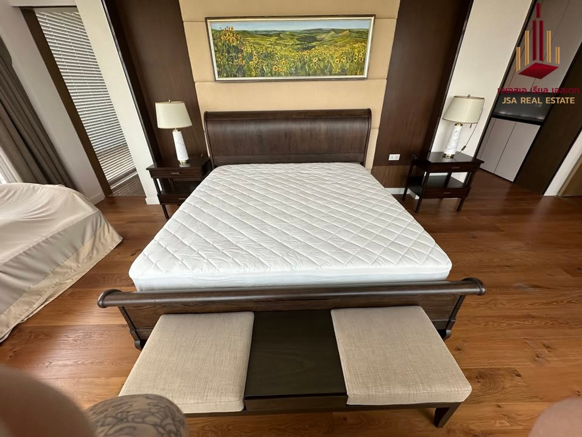 For SaleCondoWitthayu, Chidlom, Langsuan, Ploenchit : ✨ For Sale: 185 Rajadamri Condo ✨ 💰 Only 165,000,000 THB