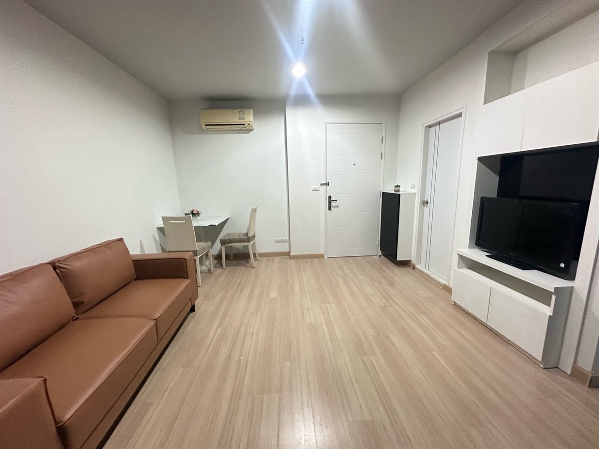 For RentCondoLadprao, Central Ladprao : For rent, 1 bedroom, 40 sq m, price 14,500 baht, if interested, make an appointment to view 0808144488