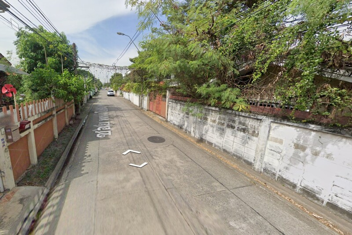 ขายที่ดินนวมินทร์ รามอินทรา : 92159 - ขายที่ดิน 451.3 ตร.วา ซอยพหลโยธิน 56 ถนนพหลโยธิน เขตบางเขน กรุงเทพมหานคร