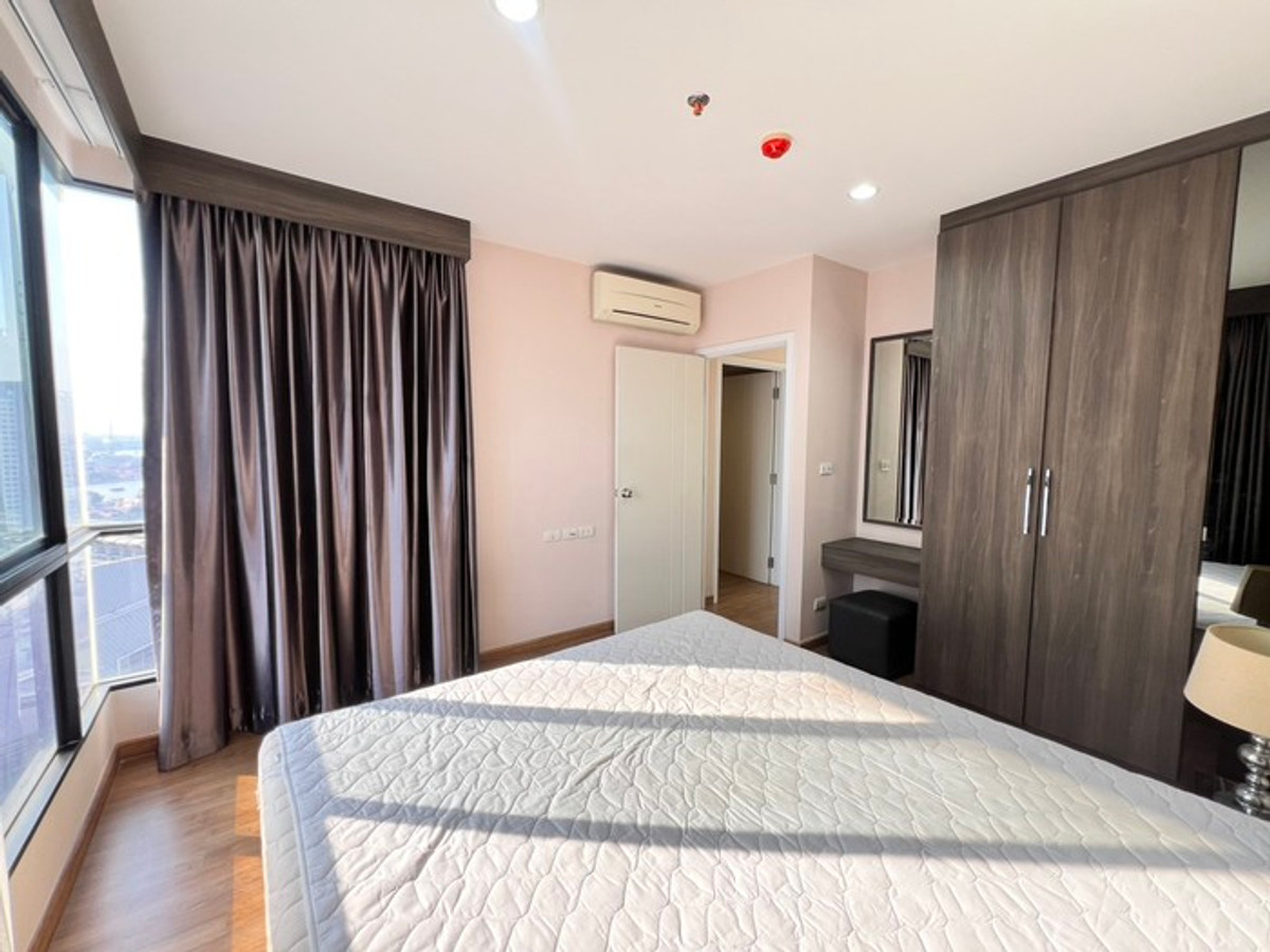 ให้เช่าคอนโดบางซื่อ วงศ์สว่าง เตาปูน : 💖ปล่อยเช่า ห้องสวย รีบด่วน  Condo The Tree Interchange ติดห้างเกตเวย์บางซื่อ / 2 ห้องนอน ขนาด 56 ตรม  ราคาเพียง   21,000 บาท/สอบถามได้นะคะ 🟢 Line : atfirm2010💖