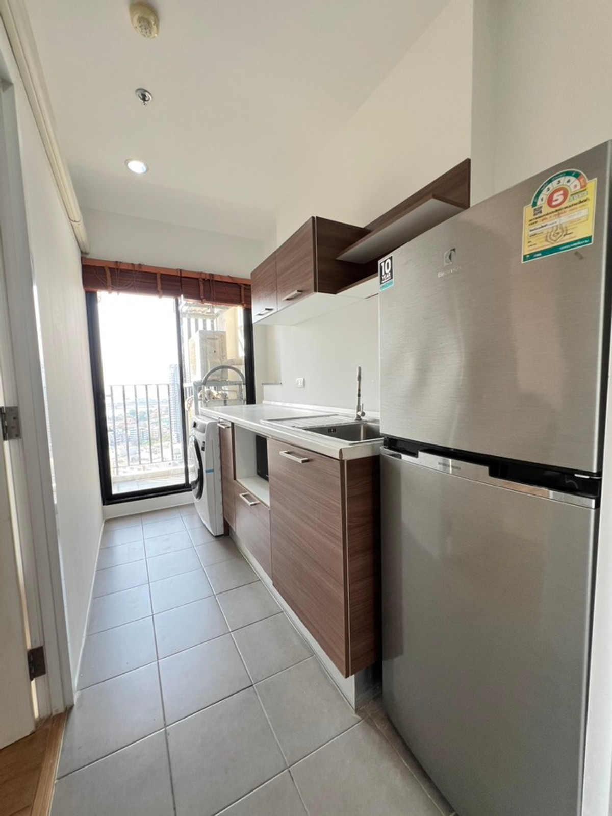 ให้เช่าคอนโดบางซื่อ วงศ์สว่าง เตาปูน : 💖ปล่อยเช่า ห้องสวย รีบด่วน  Condo The Tree Interchange ติดห้างเกตเวย์บางซื่อ / 2 ห้องนอน ขนาด 56 ตรม  ราคาเพียง   21,000 บาท/สอบถามได้นะคะ 🟢 Line : atfirm2010💖