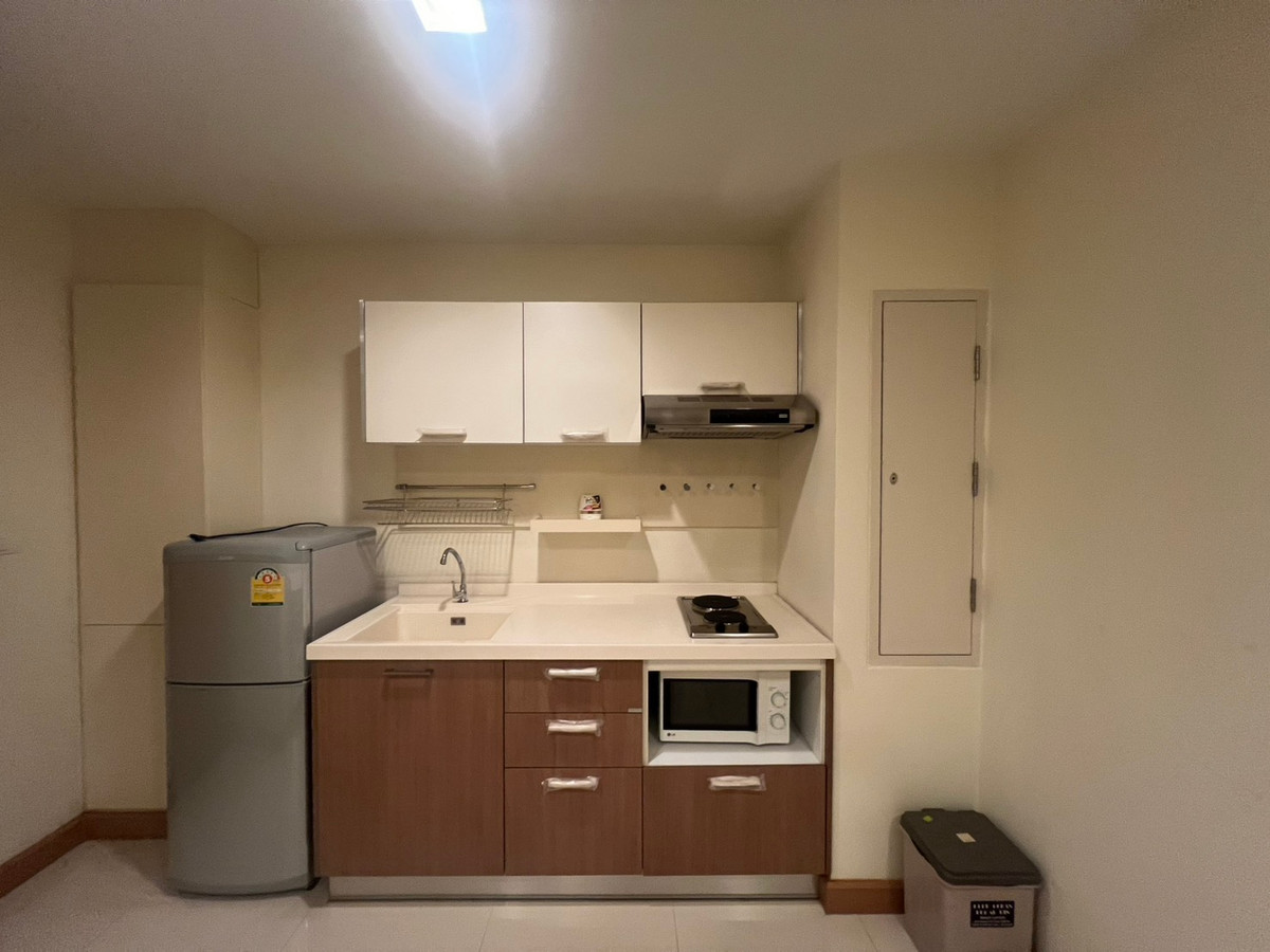 For SaleCondoRatchathewi,Phayathai : 🔥 For Sale !!🔥 Code C20240302450..........Supreme Condo Ratchawithi 3, 2 bedroom, 2 bathroom, furnished, SELL AT LOSS!!📣📣