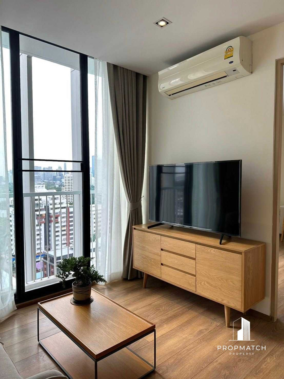 For RentCondoSukhumvit, Asoke, Thonglor : ✨Flash Deal ✨Park Origin Phromphong (Park 24)( 2Bed 2Bath 60SQM.) Fully furnished, ready to move in!! Only 50,000 baht per month Tel.0981315848 @propmatch