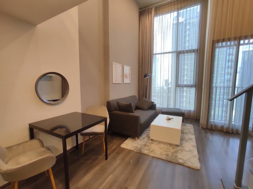 For RentCondoRama9, Petchburi, RCA : 🔥Urgent Rental🔥 Knightsbridge Space Rama 9, spacious room with high ceilings, fully furnished, ready to move in, near MRT Rama 9.
