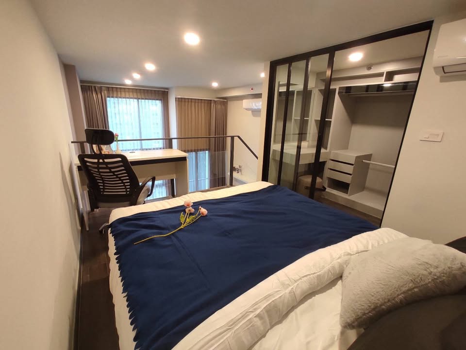 ให้เช่าคอนโดพระราม 9 เพชรบุรีตัดใหม่ RCA : 🔥ให้เช่าด่วน🔥ไนท์บริดจ์ สเปซ พระราม 9 ห้องกว้าง เพดานสูง เฟอร์นิเจอร์ครบพร้อมเข้าอยู่  ใกล้ MRT พระราม 9