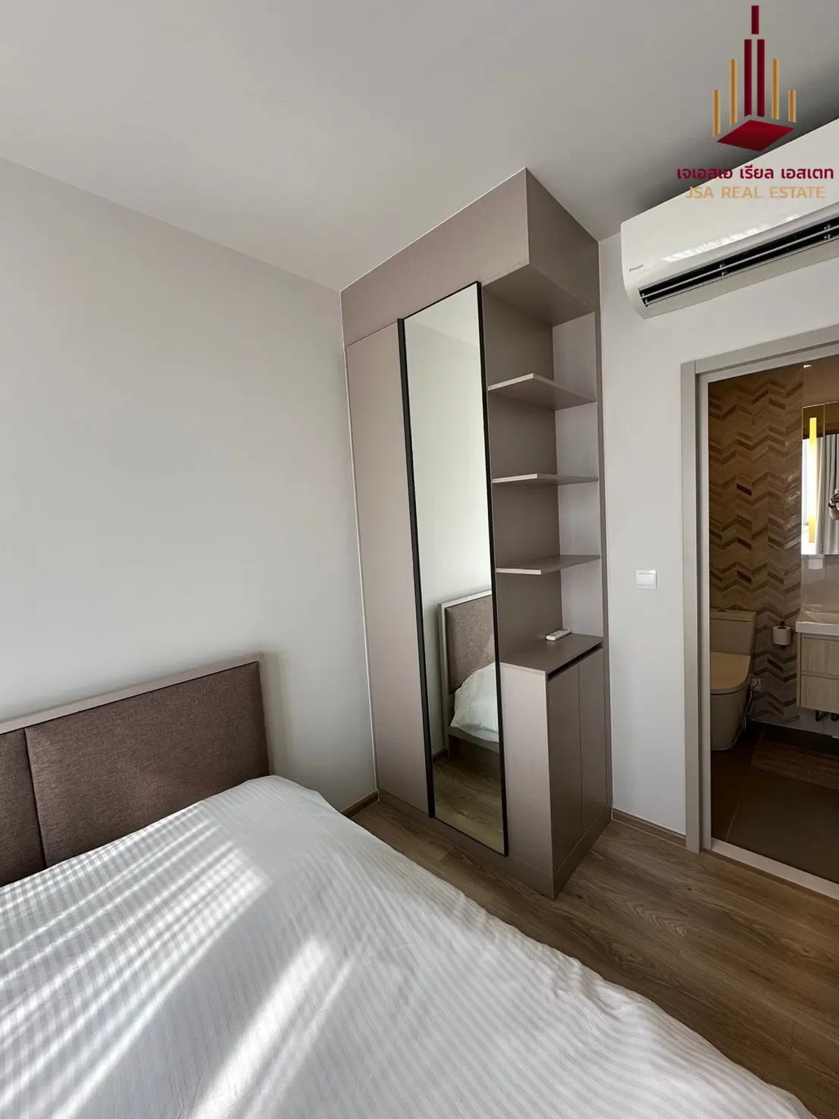 For SaleCondoSukhumvit, Asoke, Thonglor : Condo for sale, easy to travel✨ near Thonglor 🏠Oka House Sukhumvit 36