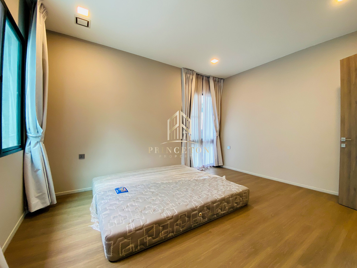 HousePattanakan, Srinakarin : Nantawan Rama 9 - Srinakarin 📞092-4252445