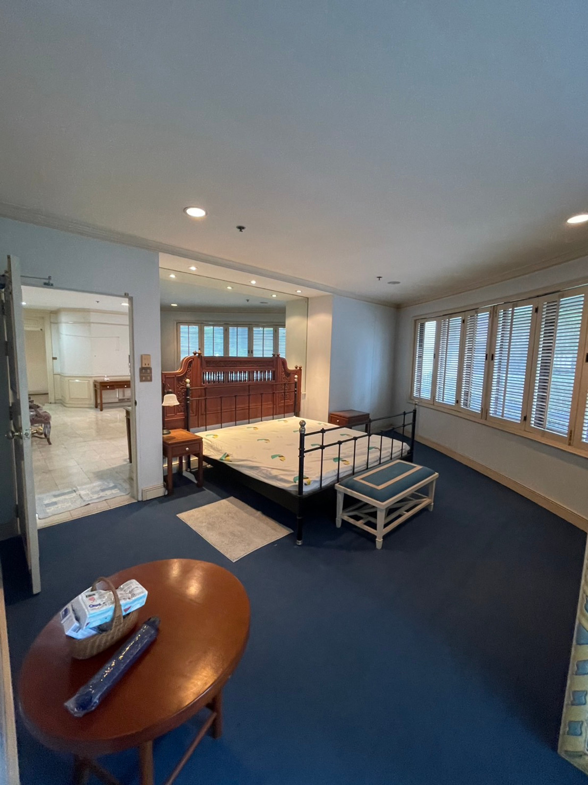 For SaleCondoKhlongtoei, Kluaynamthai : Moon Tower Condominium / Spacious unit near BTS Thong Lo, best price in the project. / 2 Bed 142 sq.m.Tel 0937890899