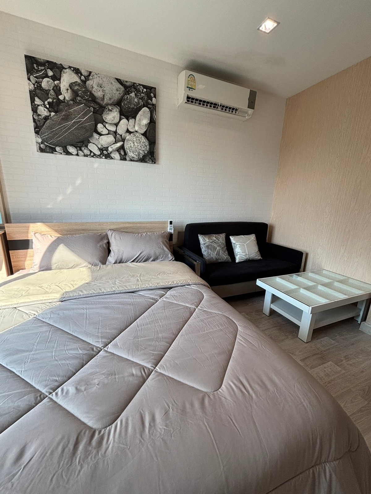 For SaleCondoOnnut, Udomsuk : Studio room 22 sq m., fully furnished, ready to move in 💰 Selling price only 2.5 million baht. Call 0994629391 Bird