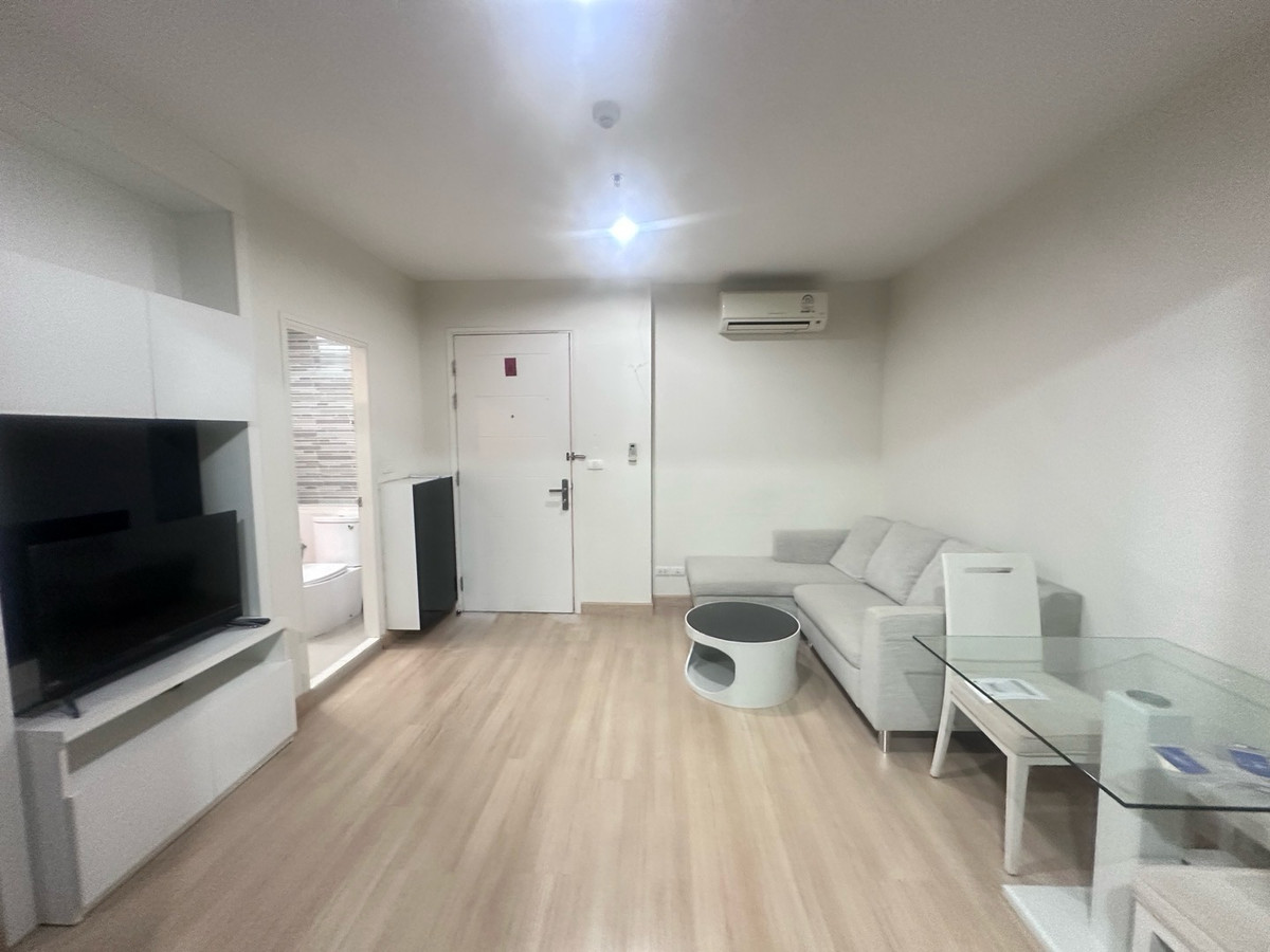 ให้เช่าคอนโดลาดพร้าว เซ็นทรัลลาดพร้าว : ให้เช่า 1 นอน 40 ตรม ราคา 15,000 บาท สนใจนัดชม 0808144488 