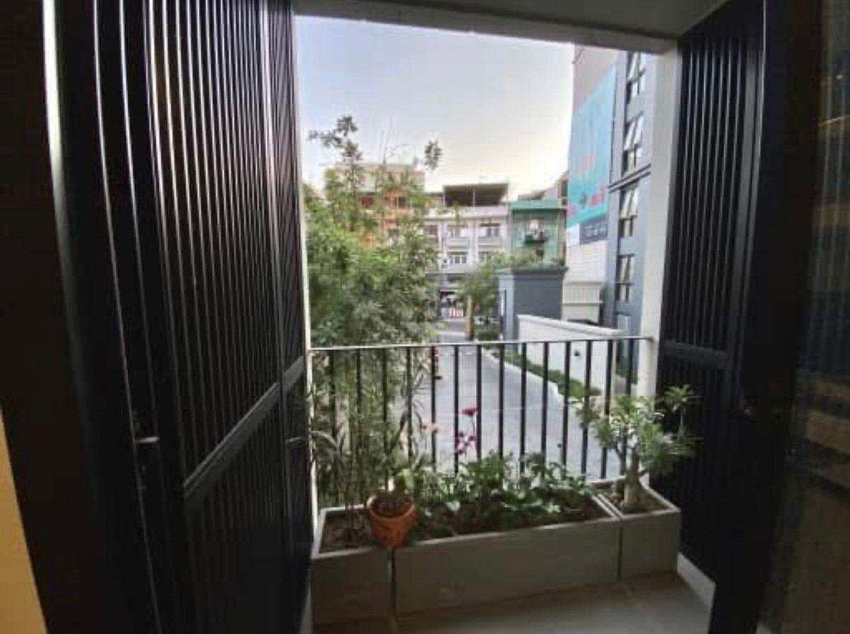 For SaleCondoRama9, Petchburi, RCA : 92268 - Urgent sale Condo Maestro 03 (Maestro 03) near the Chinese Embassy*Very beautiful room. Fullyfurnished