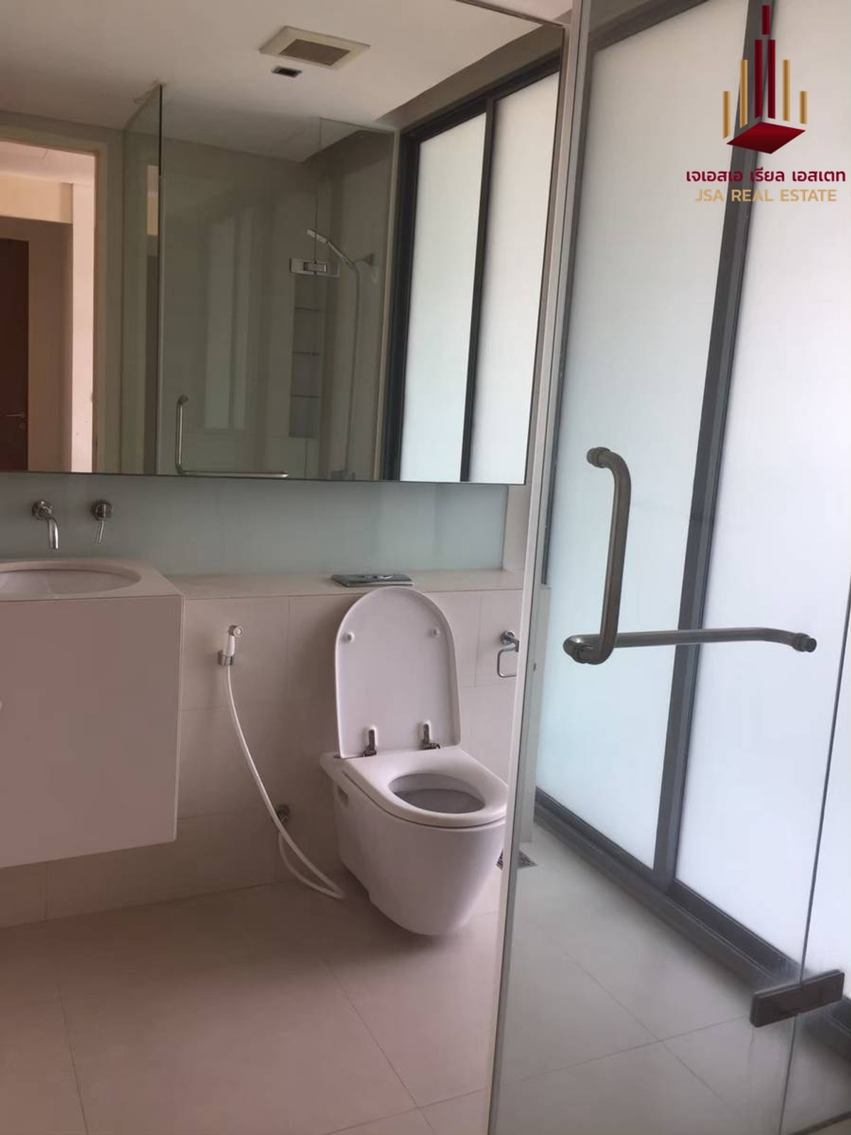 For SaleCondoSukhumvit, Asoke, Thonglor : ✨ For Sale: Domus Condominium Condo ✨ 💰 Only 22,500,000 THB