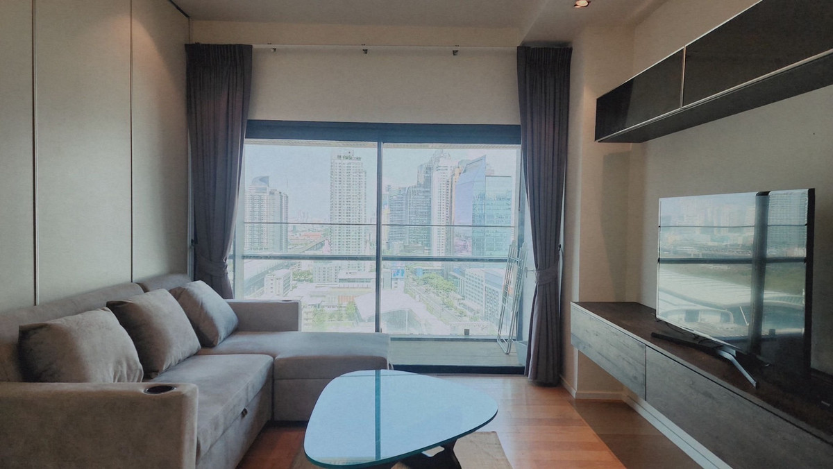 For RentCondoRama9, Petchburi, RCA : Rent Circle Living Protoype 2b2b 77 ( 36,000฿) Call: 0655989197