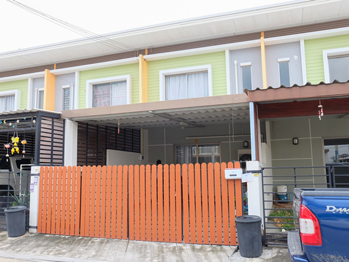 ขายทาวน์โฮมพัทยา บางแสน ชลบุรี สัตหีบ : 85177 - ขายทาวน์เฮ้าส์2ชั้น หมู่บ้านแฟมิลี่ซิตี้พานทอง(ชลบุรี) พร้อมเฟอร์นิเจอร์