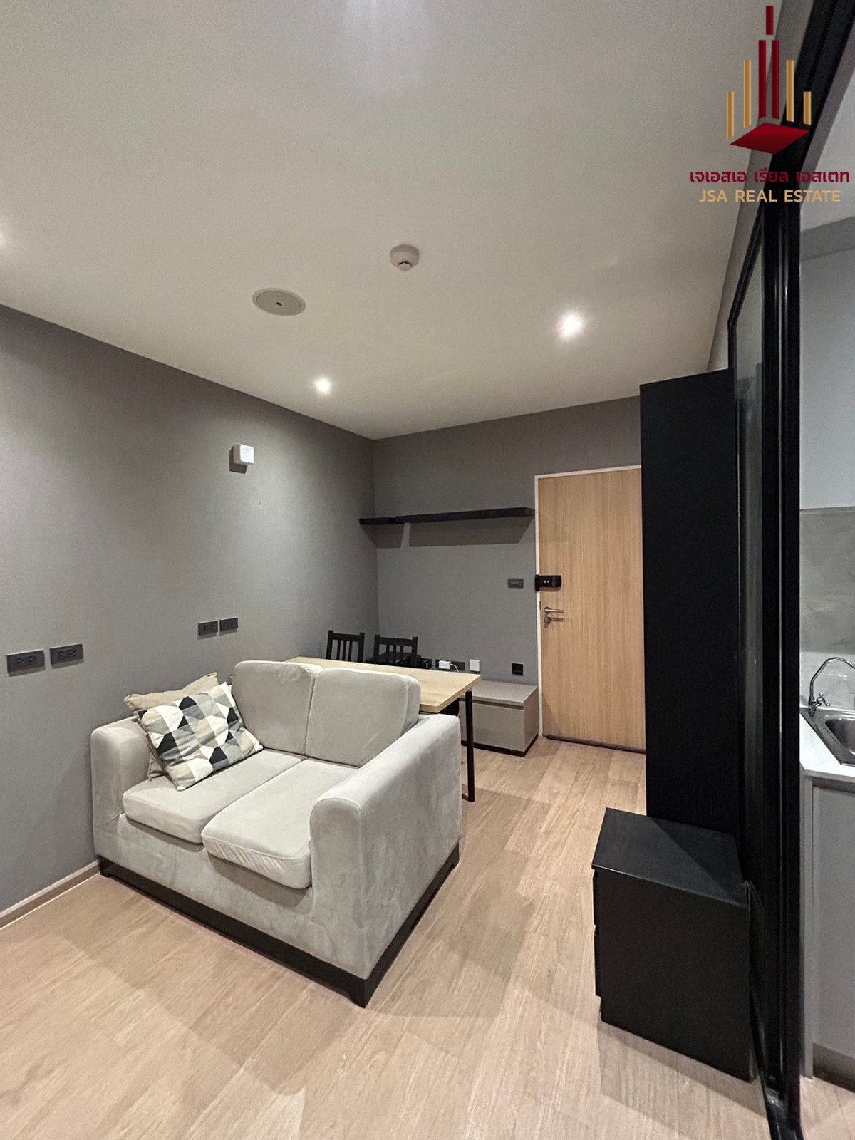 For SaleCondoThaphra, Talat Phlu, Wutthakat : ✨ For Sale: The Matt Sathorn - Thapra Condo ✨ 💰 Only 2,250,000 THB