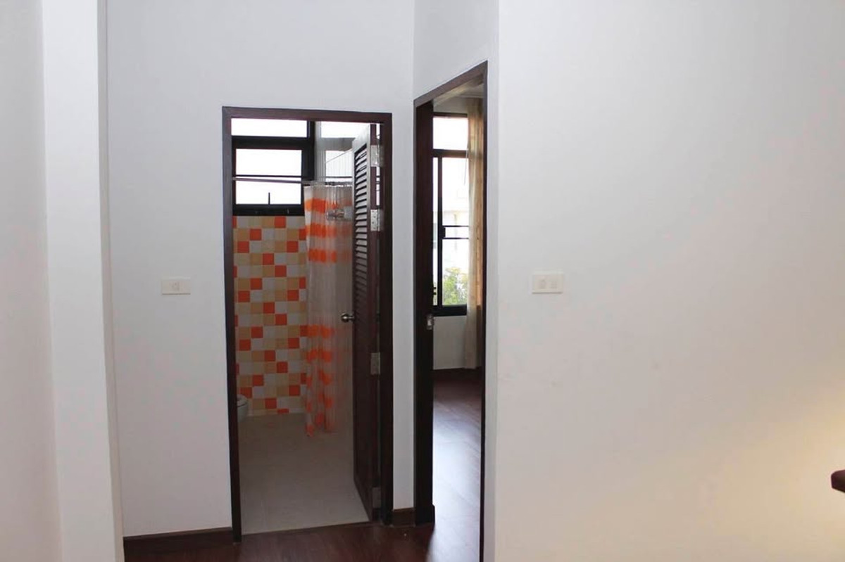 ให้เช่าทาวน์โฮมอารีย์ อนุสาวรีย์ : HR2970ให้เช่าโฮมออฟฟิศ 3 ชั้น สไตล์โมเดิร์น ซอยพหลโยธิน7 ใกล้BTS อารีย์ เหมาะอยู่อาศัย หรือทำออฟฟิศ