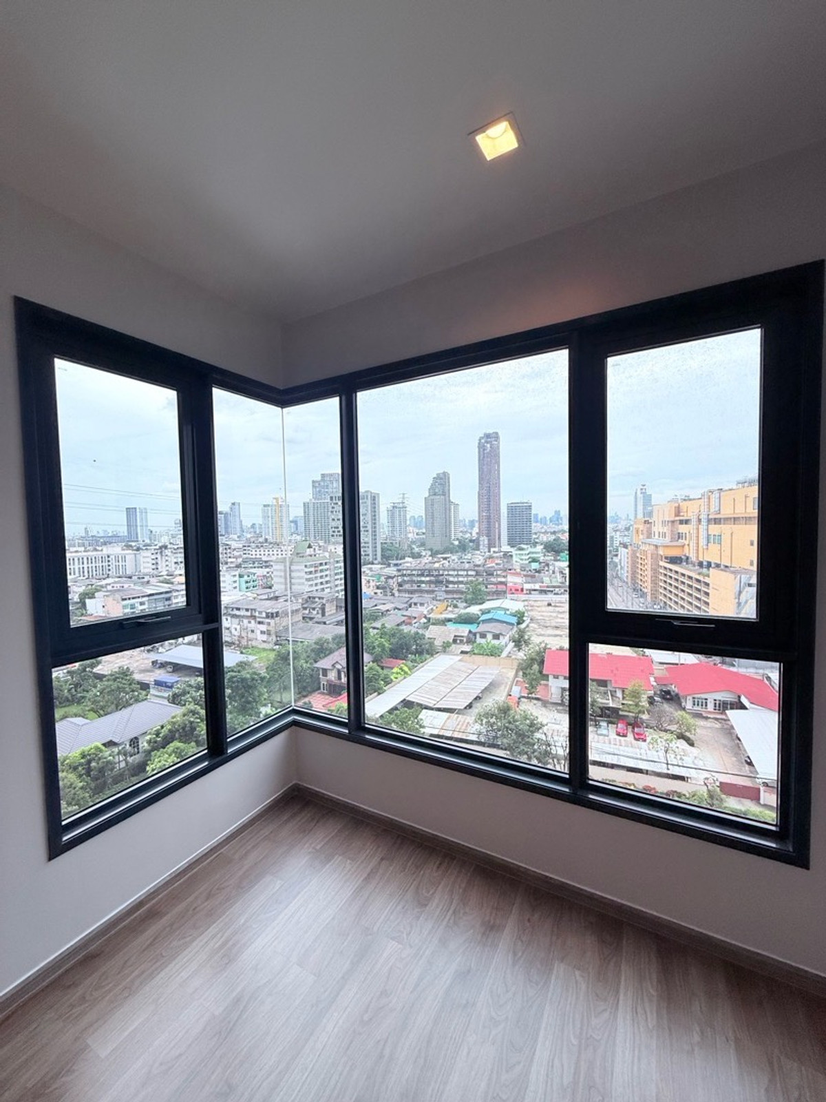 For SaleCondoLadprao, Central Ladprao : 🔥Urgent sale 🔥Life Ladprao Valley