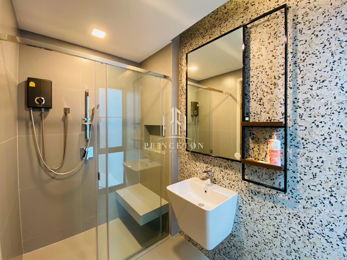 HousePattanakan, Srinakarin : Nantawan Rama 9 - Srinakarin 📞092-4252445