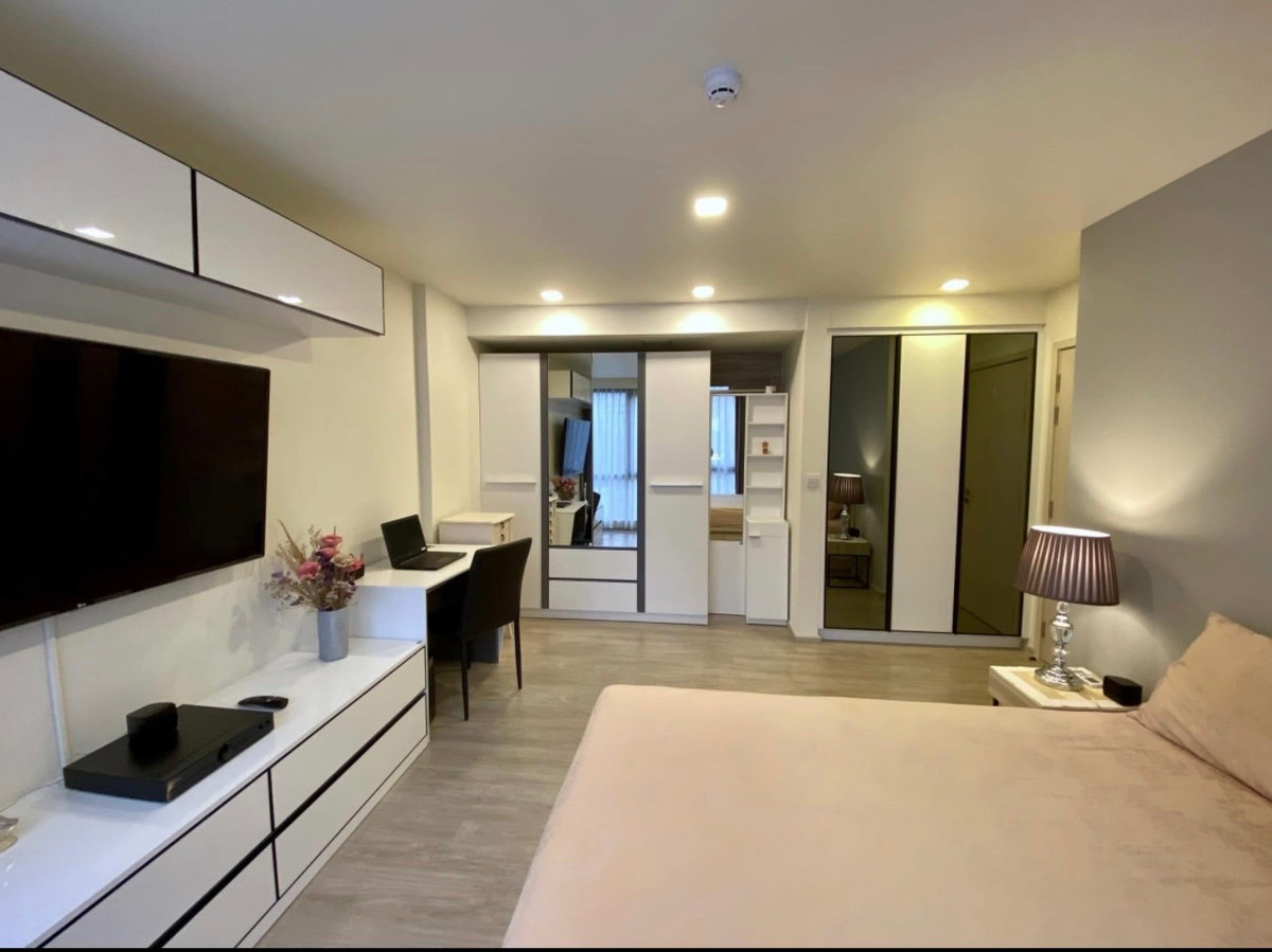 For SaleCondoRama9, Petchburi, RCA : 92268 - Urgent sale Condo Maestro 03 (Maestro 03) near the Chinese Embassy*Very beautiful room. Fullyfurnished