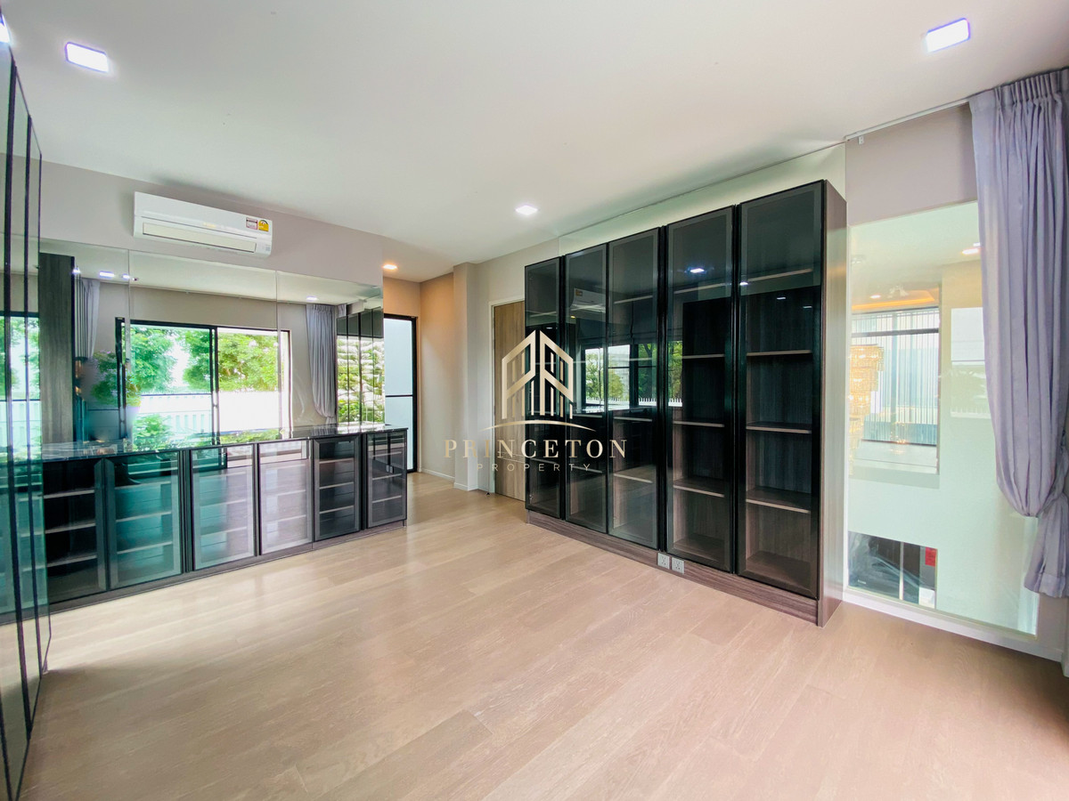 HousePattanakan, Srinakarin : Nantawan Rama 9 - Srinakarin 📞092-4252445