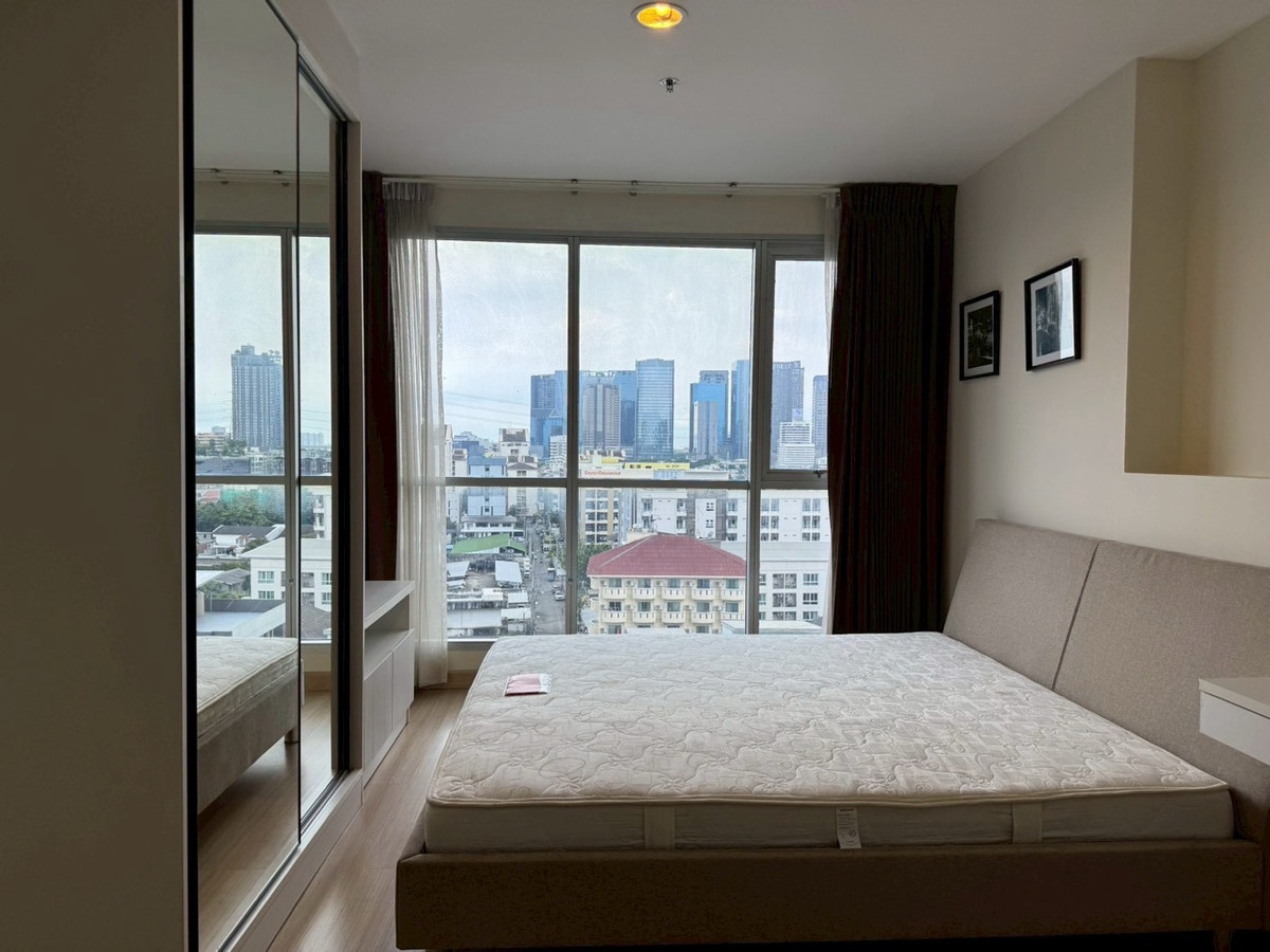 ให้เช่าคอนโดลาดพร้าว เซ็นทรัลลาดพร้าว : ให้เช่า 1 นอน 35 ตรม ติดถนน ใกล้ห้าง เดินทางสะดวก วิวดี ราคา 13,000 บาท นัดชม 0808144488