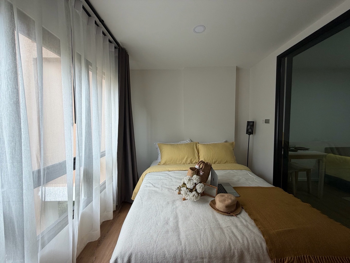 For RentCondoSamut Prakan,Samrong : Rent 8,000 baht/month, new condo, Alive Sukhumvit 76, size 28 sq m., fully furnished, ready to move in.