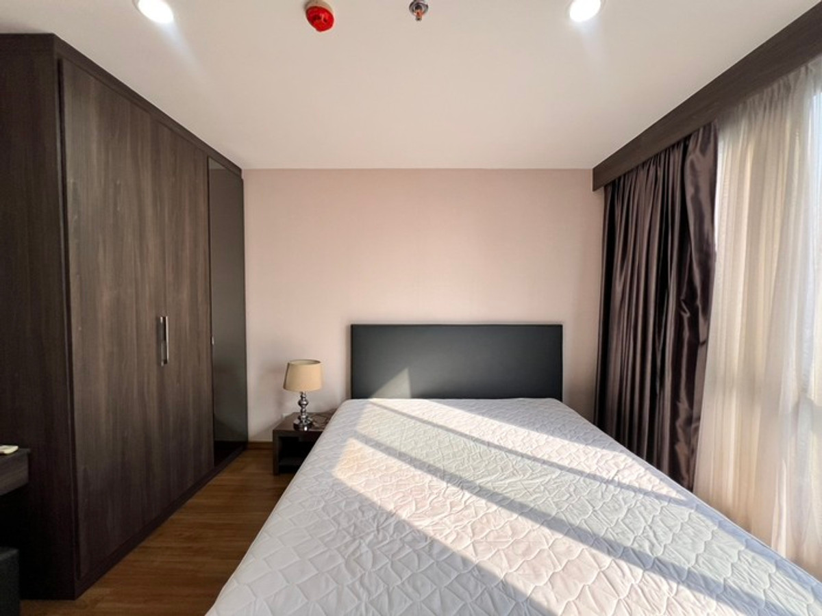 ให้เช่าคอนโดบางซื่อ วงศ์สว่าง เตาปูน : 💖ปล่อยเช่า ห้องสวย รีบด่วน  Condo The Tree Interchange ติดห้างเกตเวย์บางซื่อ / 2 ห้องนอน ขนาด 56 ตรม  ราคาเพียง   21,000 บาท/สอบถามได้นะคะ 🟢 Line : atfirm2010💖