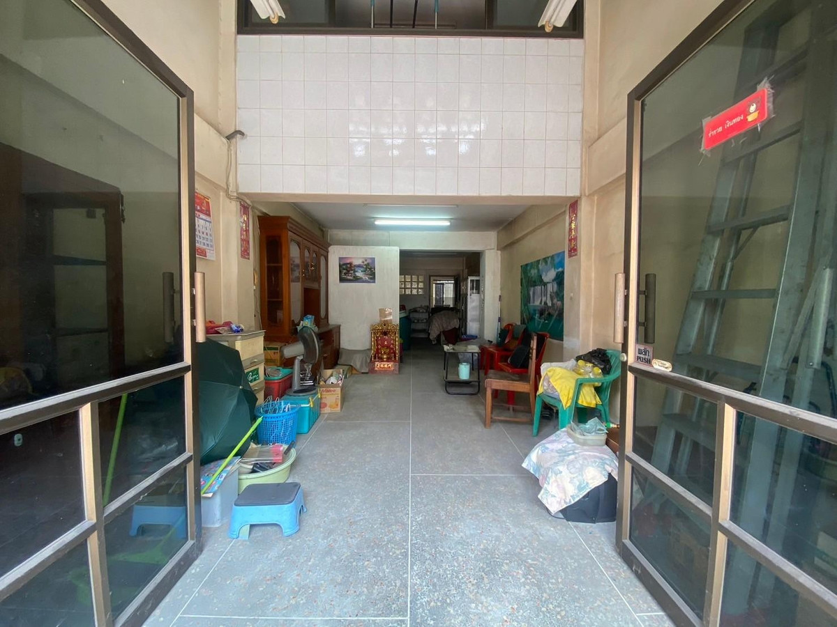 ขายอาคารพาณิชย์เยาวราช บางลำพู : 94184 - ขาย อาคารพาณิชย์ 4ชั้นครึ่ง ถนนถั่วเพราะ ถนน22กรกฏาคม5 เขตป้อมปราบศัตรูพ่าย ใกล้วัดพลับพลาไชย สถานีรถไฟฟ้าวัดมังกร ใกล้เยาวราช