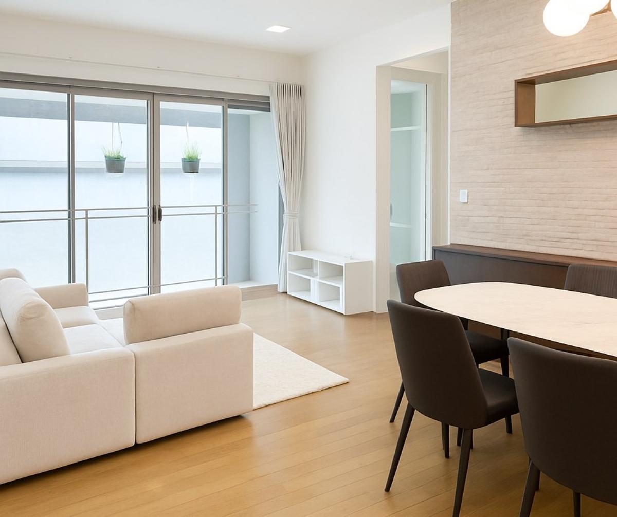 For SaleCondoSukhumvit, Asoke, Thonglor : The Madison Condominium Sukhumvit 41 / Pet-Friendly, good maintenance close to BTS phrom phong + Em District / 3 Bed 151 sq.m.Tel 0937890899